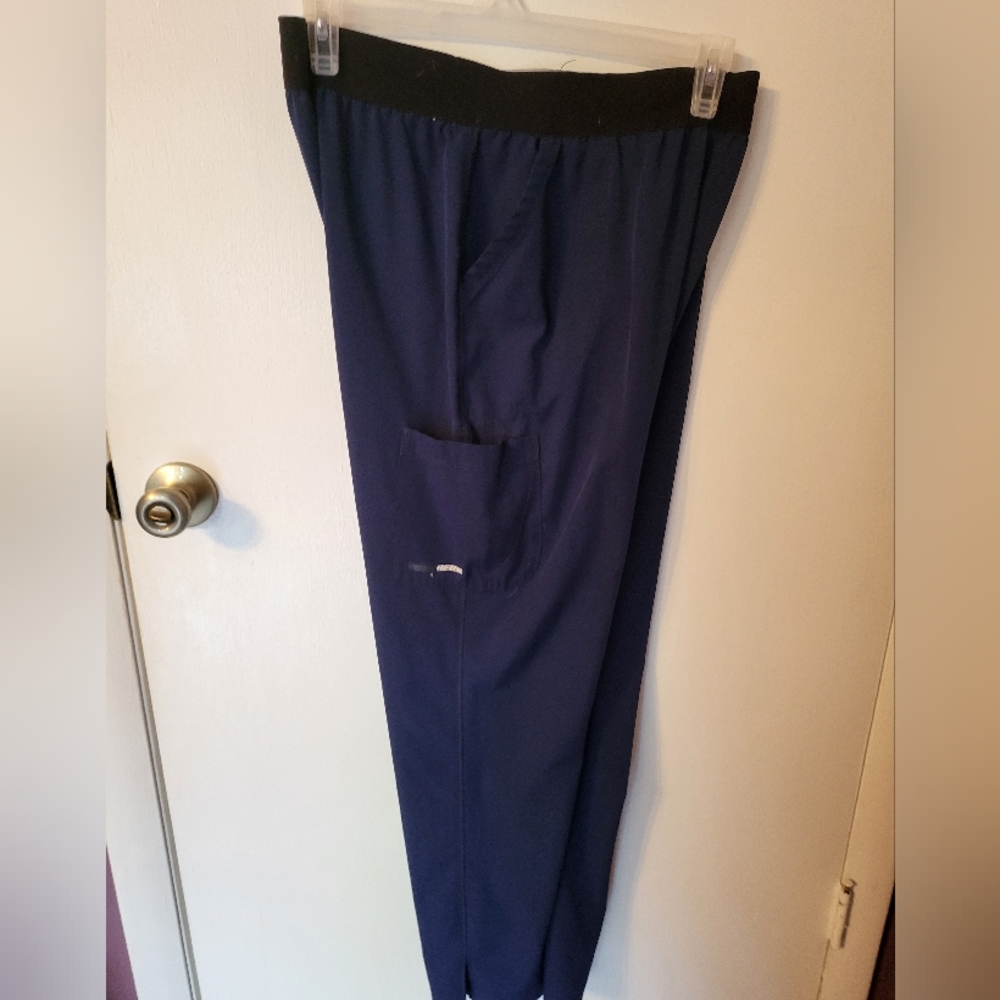 Sketchers women's scrub pants